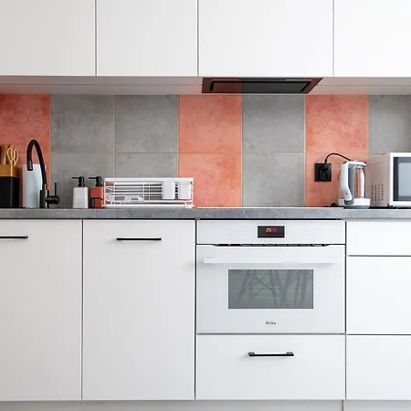 Rentplanet - Domaniewska * Warsaw