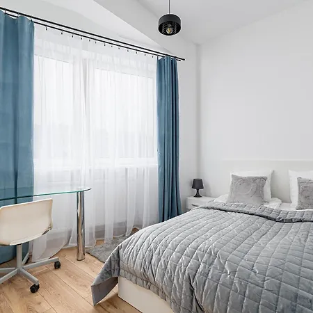 Rentplanet - Domaniewska Apartment *