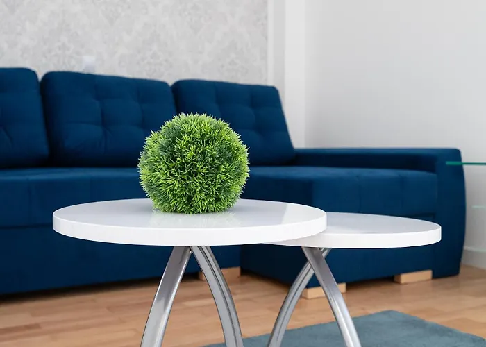 Rentplanet - Domaniewska Varsovia