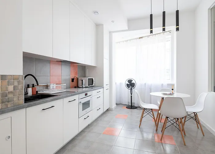 Rentplanet - Domaniewska Apartamento *